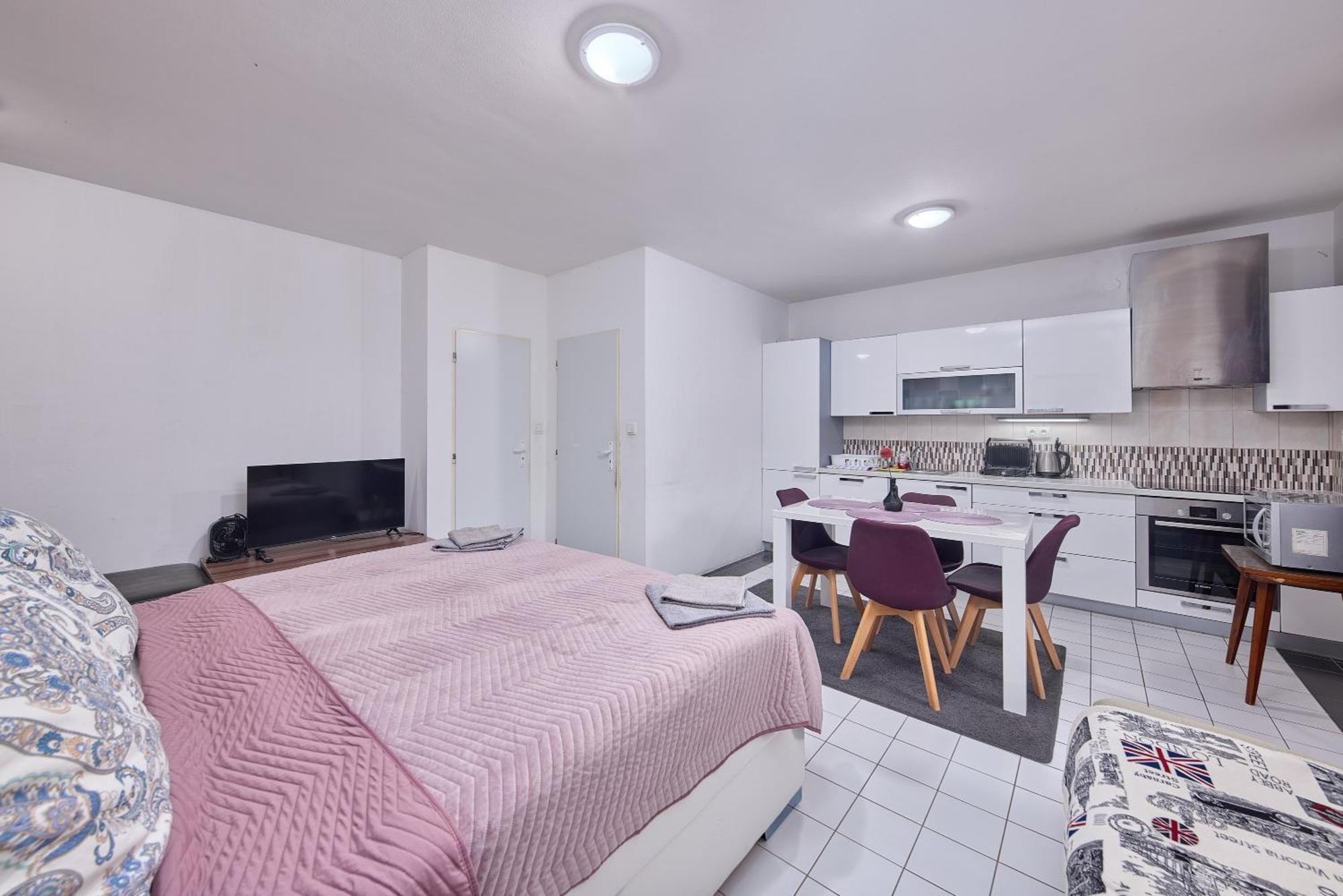 Relax Apartment Bratislava Exterior foto